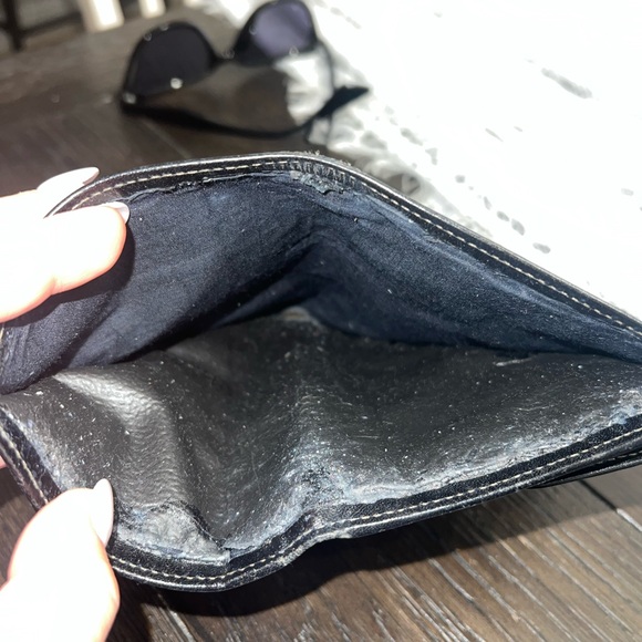 Fendi Wallet - Picture 7 of 9